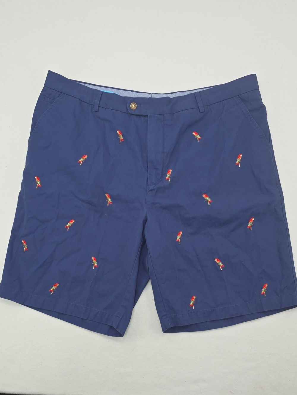 J.McLaughlin Blue Embroidered Parrot Chino Shorts Size 40